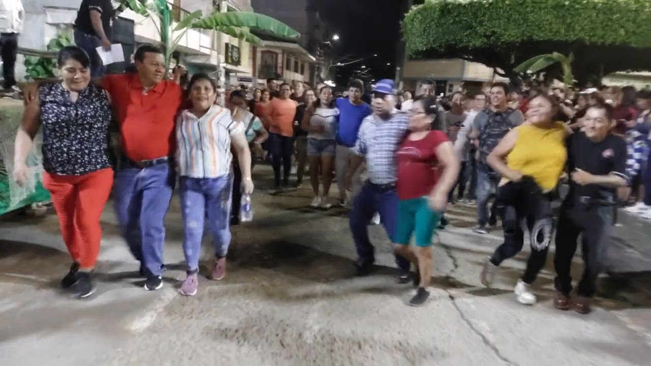 Banda De Shilcayo Con El Tradicional Albazo Pobladores Bandinos